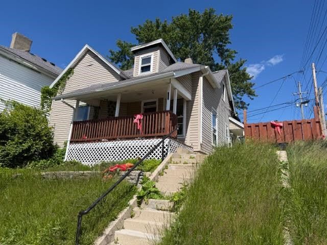Property Photo:  205 N 5th Street  IN 47374 