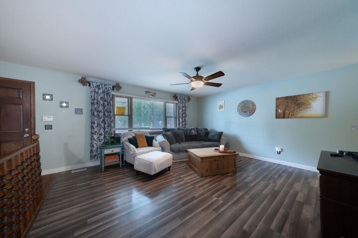 Property Photo: 927 E 43rd Ave KS 67216