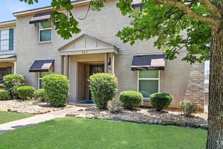 Property Photo:  387 Georgetown  TX 77707 