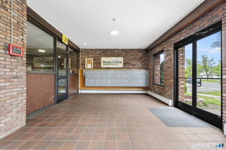 Property Photo: 755 Wethersfield Avenue B8 CT 06114
