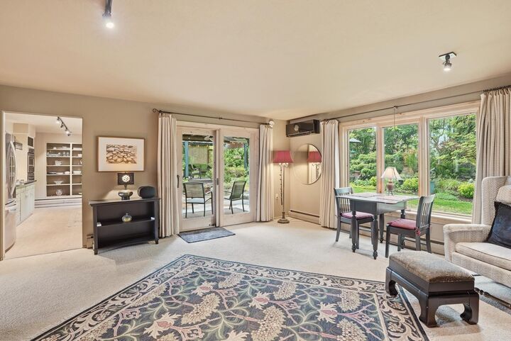 Property Photo:  1104 E 26th Ave  WA 99203 