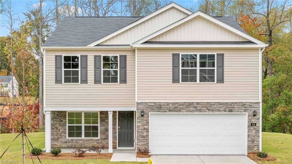 Property Photo:  192 New Aspen Way  NC 27299 