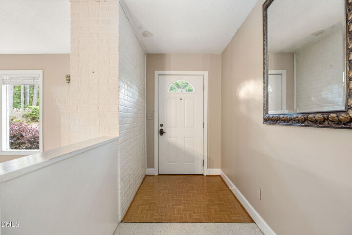 Property Photo:  