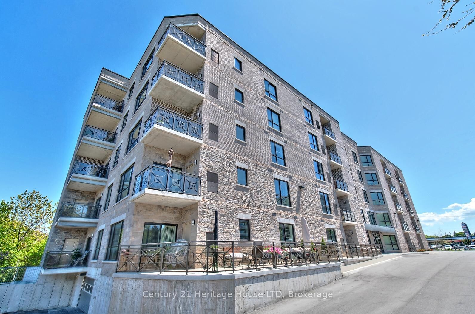 Photo de la propriété:  379 Scott Street 307  ON L2M 3W2 