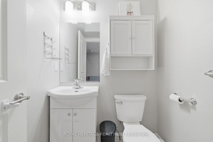 Property Photo: 33 Dewal Place ON K8P 0H3