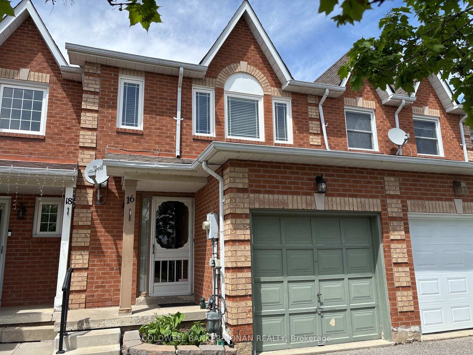 Property Photo: 16 Potter Crescent ON L0G 1W0