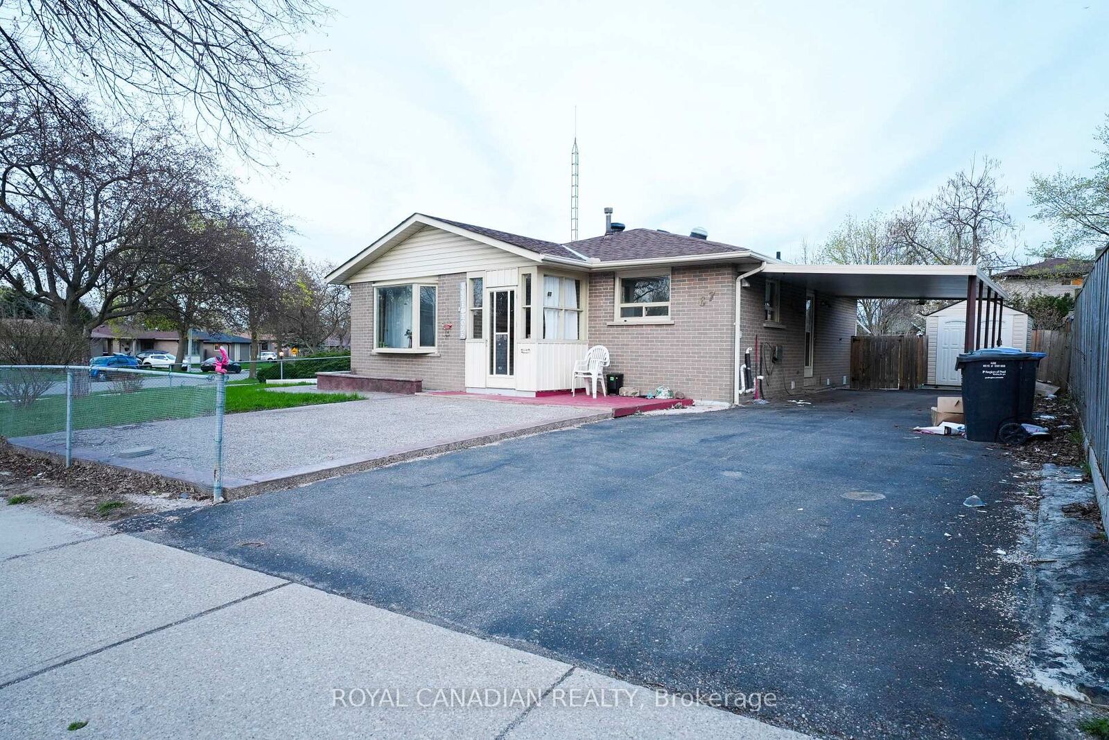 Property Photo: 67 Sutherland Avenue ON L6V 2H6