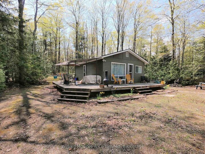 Property Photo: 210 Thompson Avenue ON N0H 2G0