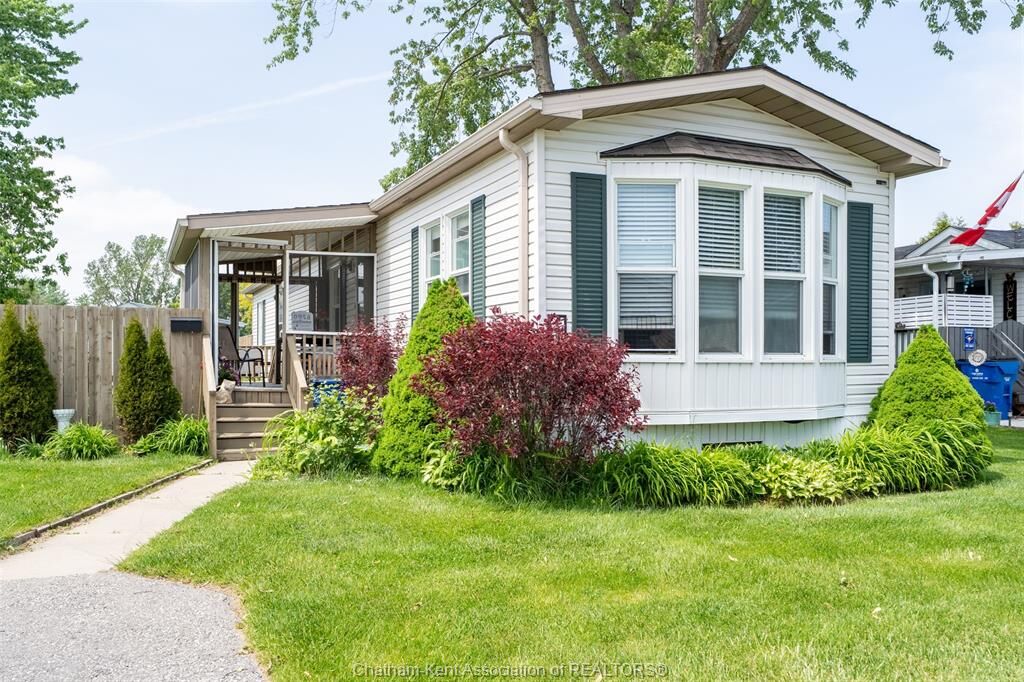 Property Photo: 144 Dunkirk Drive ON N7L 5P8