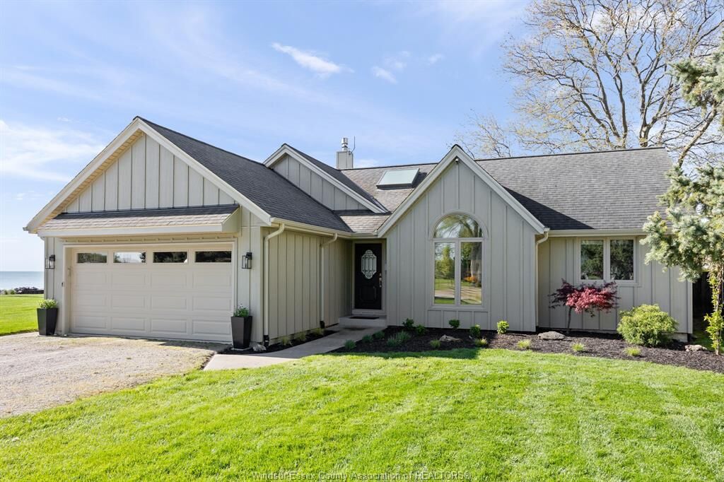 Property Photo:  1603 Heritage Rd  ON N9Y 2E6 