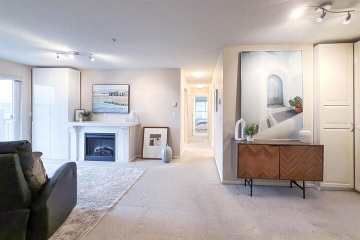 Property Photo:  9200 Ferndale Road 407  BC V6Y 4L2 