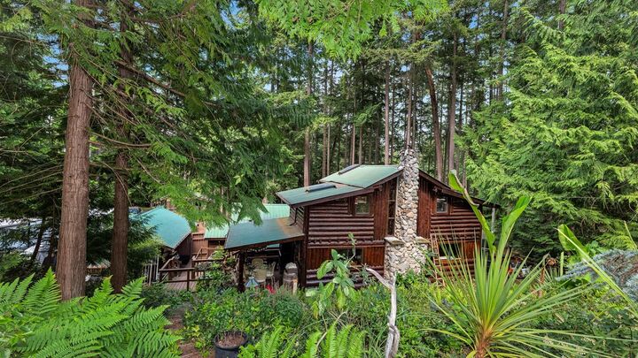 Property Photo:  604 Waugh Road  BC V0N 2J1 