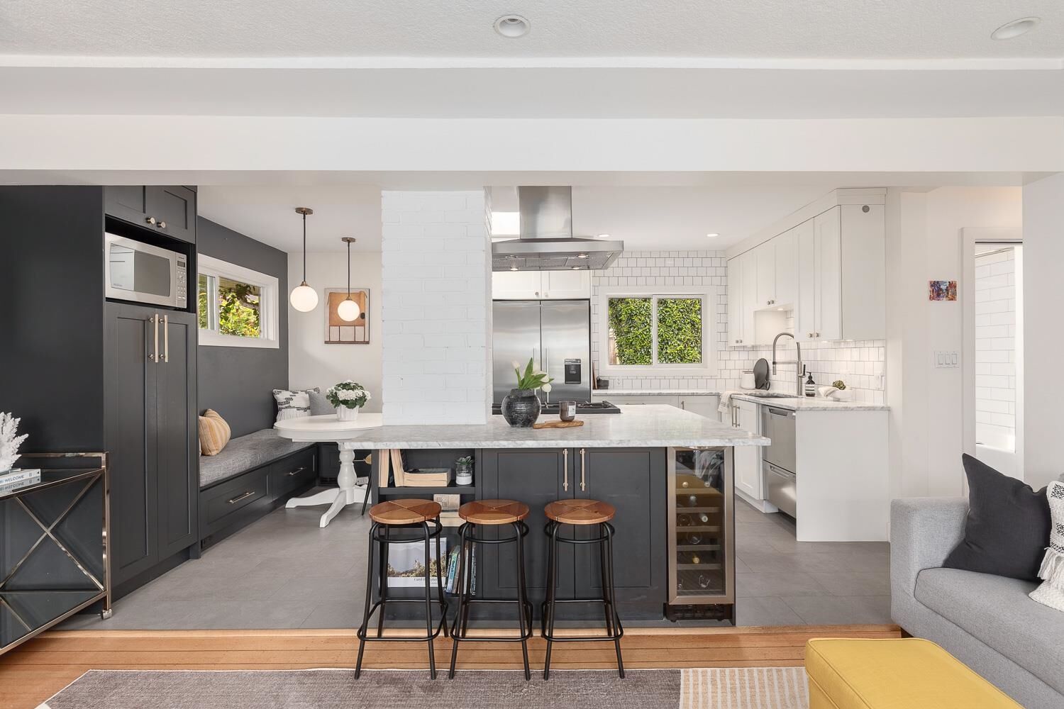 Property Photo:  513 Garrett Street  BC V3L 3S5 