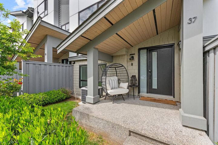 Property Photo:  16589 25A Avenue 37  BC V3Z 1H5 