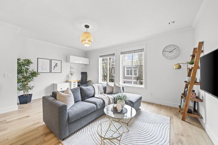 Property Photo:  15399 Guildford Drive 12  BC V3R 7C6 