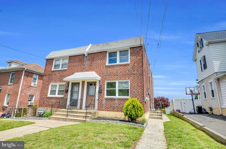 Property Photo:  309 Montgomery Avenue  PA 19046 