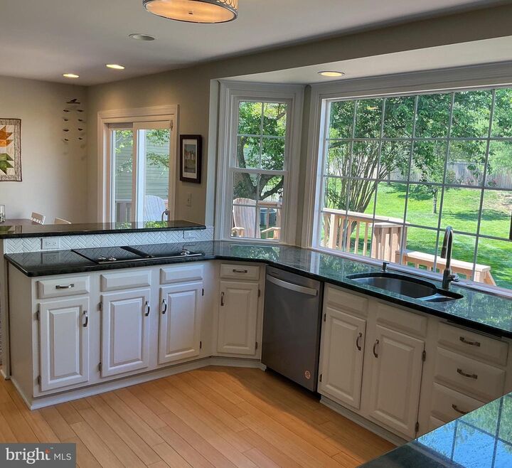Property Photo:  2 Frances Green Court  MD 20878 