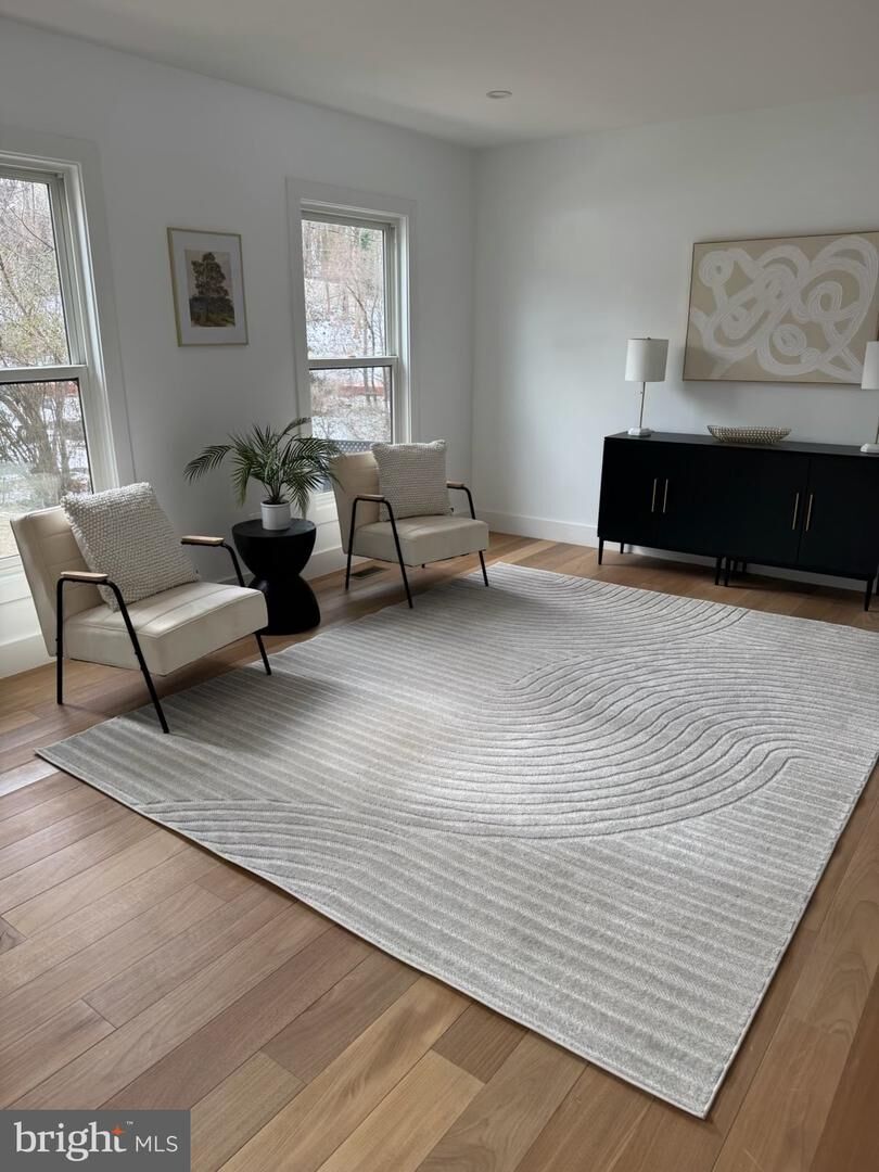 Property Photo:  11109 Luxmanor Road  MD 20852 