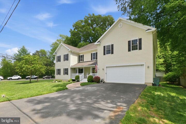 Property Photo:  8613 Vernon Avenue  VA 22309 