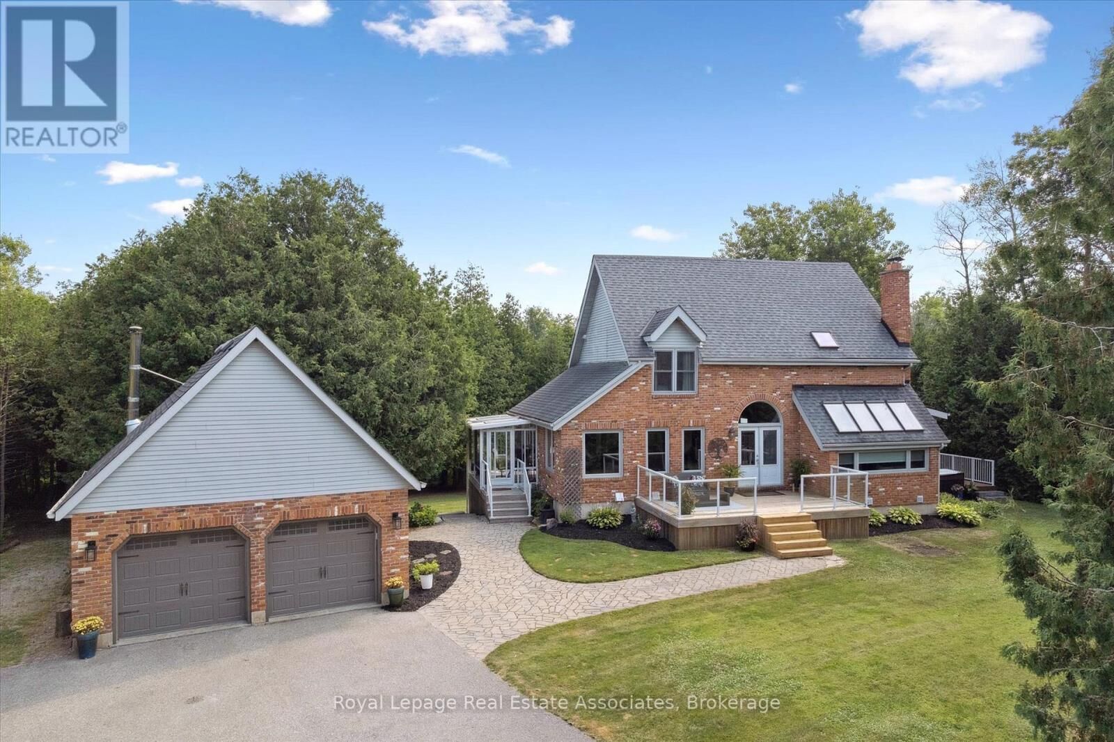 Property Photo:  23 Brock Road North  ON N0B 2J0 