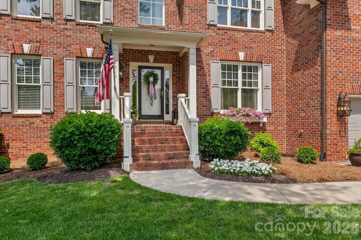 Property Photo: 20101 Coachmans Wood Lane NC 28031
