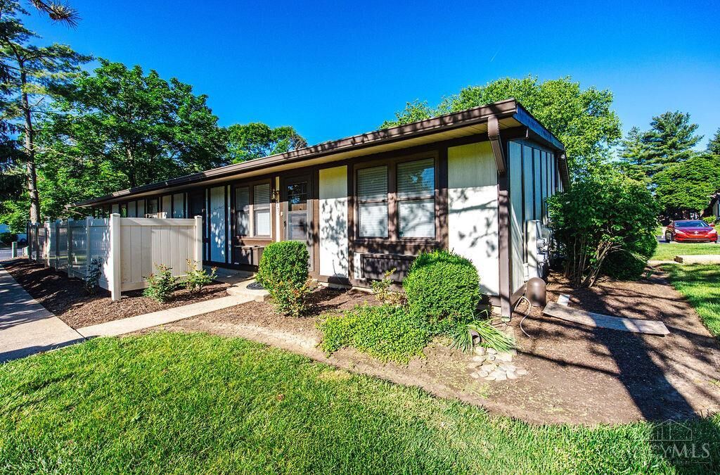 Property Photo: 3132 Birchway Drive OH 45251