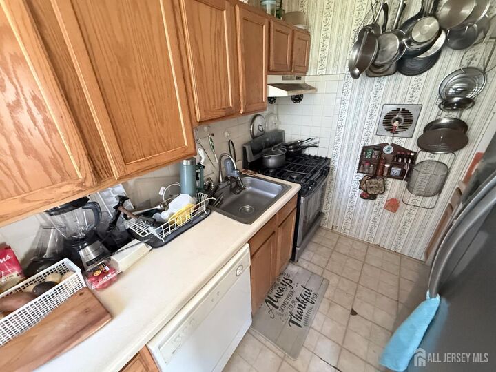 Property Photo: 18 Brandywine Road NJ 08863