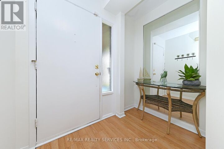 Property Photo:  65 Massey Street  ON L6S 3A3 