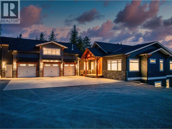 Property Photo: 3401 Roncastle Road BC V0E 1H1