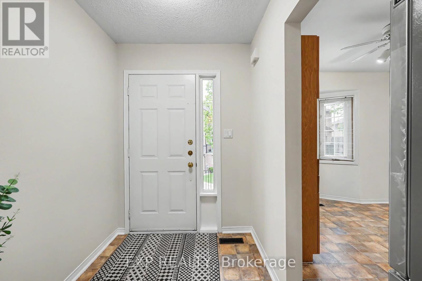 Property Photo:  38 Elora Drive 47  ON L9C 7L6 