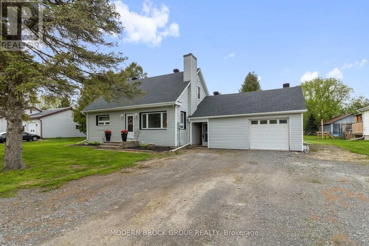 Property Photo:  1055 County Road 15 Road  ON K6V 5T1 