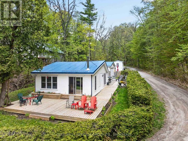 Property Photo: 1726 Turcotte Lane ON K7G 2V5