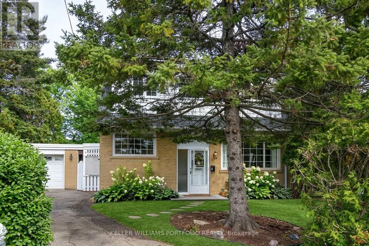 Property Photo:  88 Sabrina Dr Drive  ON M9R 2J9 