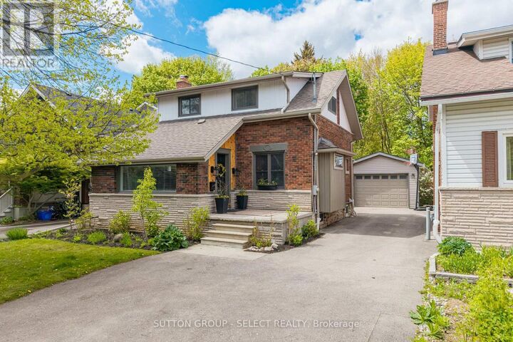 Property Photo:  442 Victoria Street  ON N5Y 4A9 