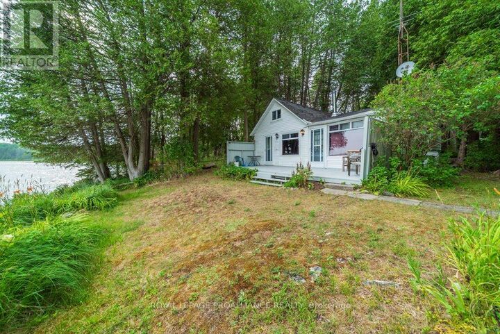 Property Photo:  1087 C Hills Lake Rd Road  ON K0H 2M0 