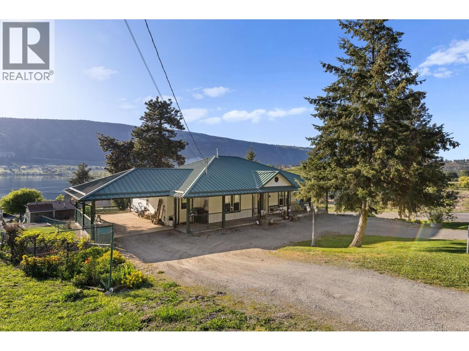 Property Photo:  15326 Oyama Road  BC V4V 2C5 