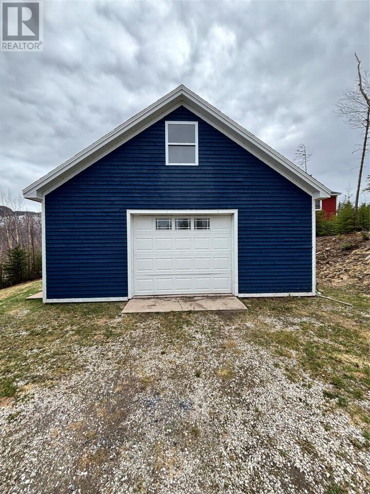 Property Photo: 16 Lakeview Drive NL A2H 2N2