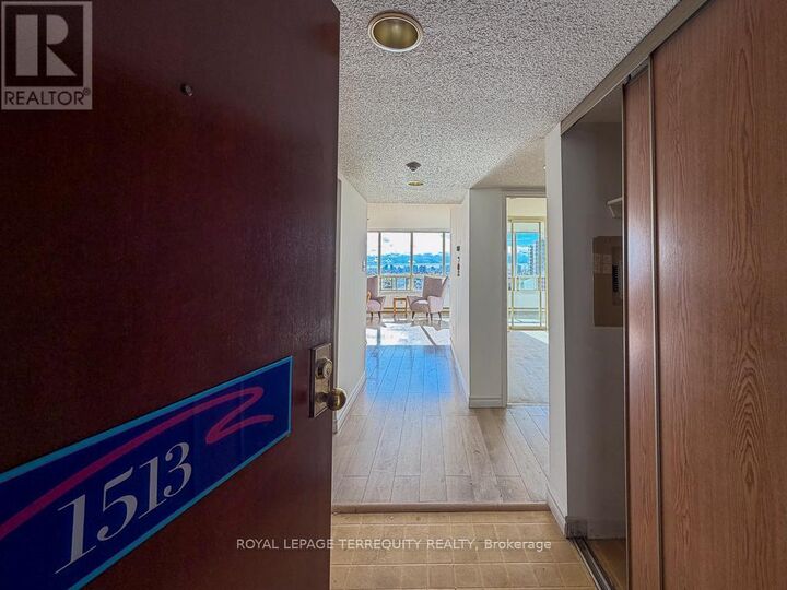 Property Photo:  150 Alton Towers Circle 1513  ON M1V 4X7 