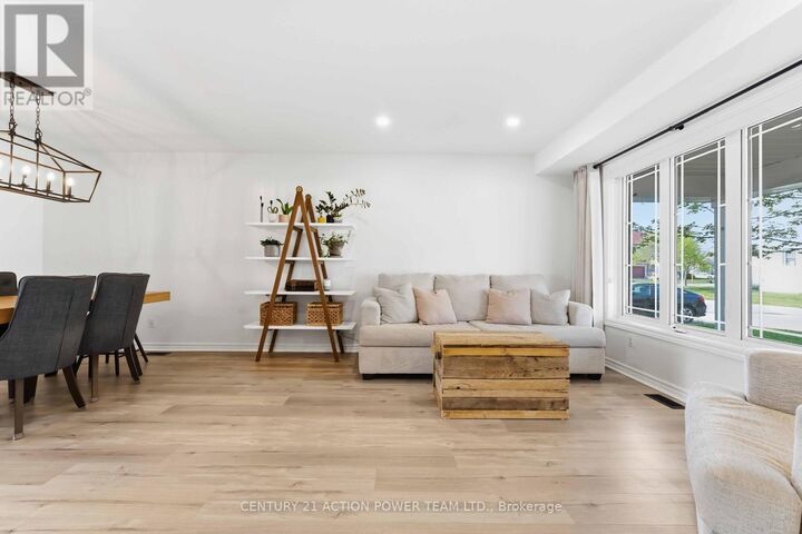 Property Photo:  305 Sarabella Street  ON K4A 0A3 
