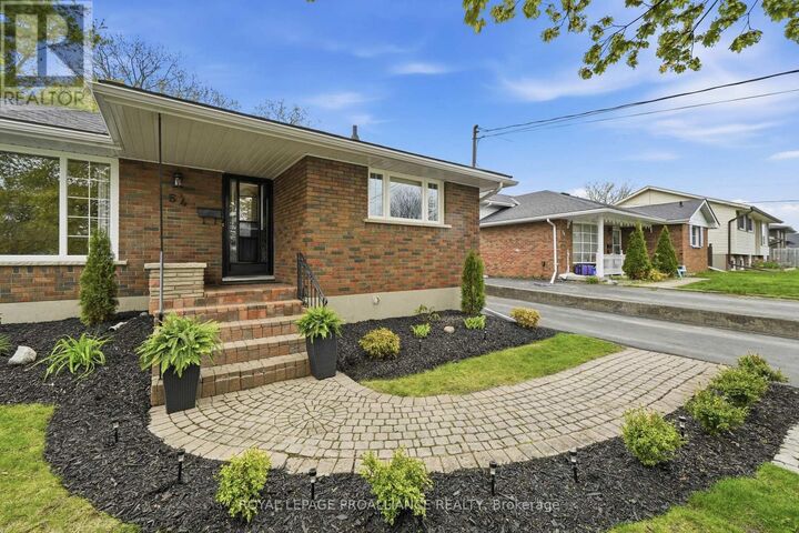 Property Photo:  54 Craig Street  ON K8P 2K1 