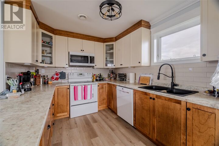 Property Photo:  66 Scotts Road North  NL A1X 6L3 