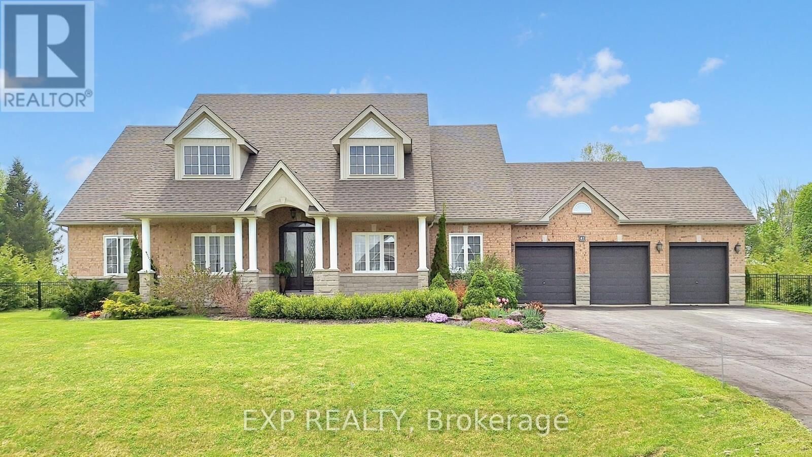 Property Photo:  42 Somerville Crescent West  ON L0N 1M0 