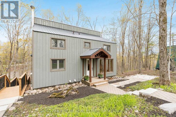 Property Photo:  46 Huronwoods Drive  ON L0K 1E0 