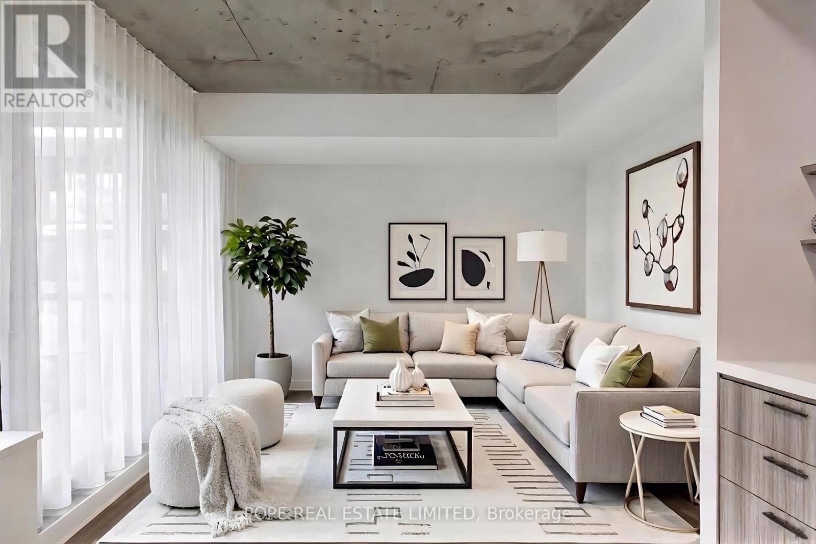 Property Photo:  560 King Street West 726  ON M5V 1M3 