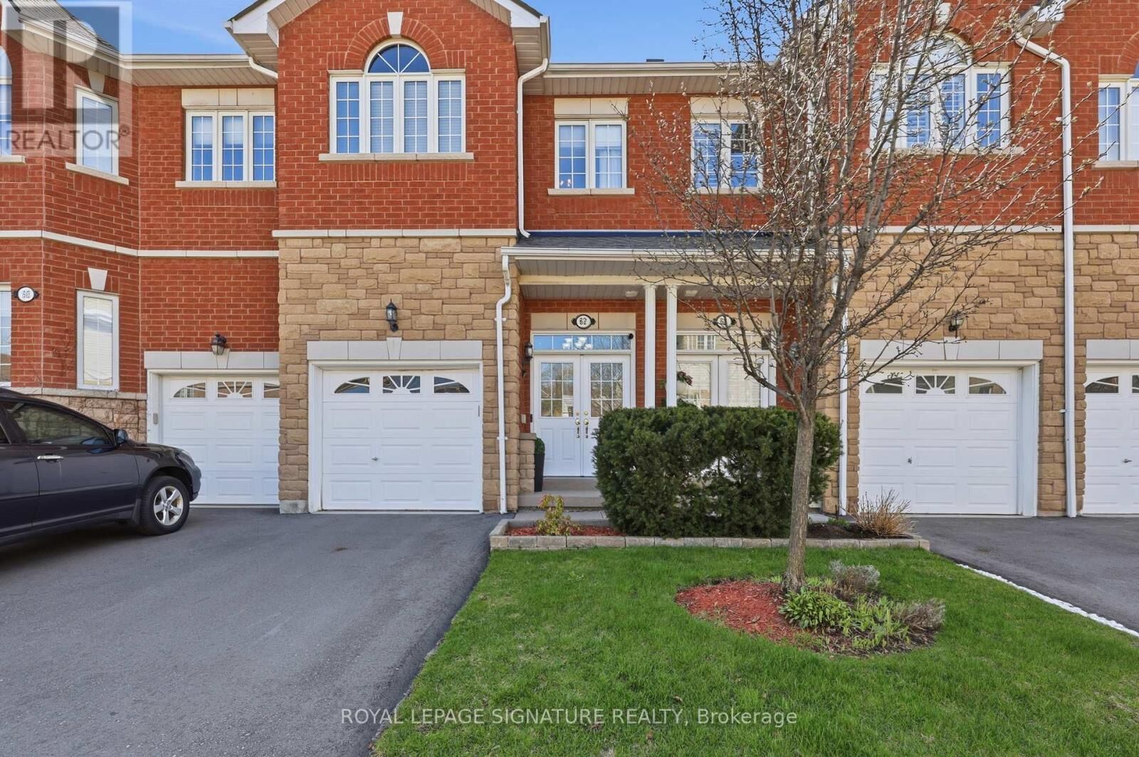 Property Photo:  470 Faith Drive 62  ON L5R 4E9 