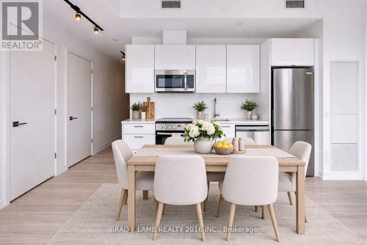 Property Photo:  284 King Street East 1204  ON M5A 1K4 