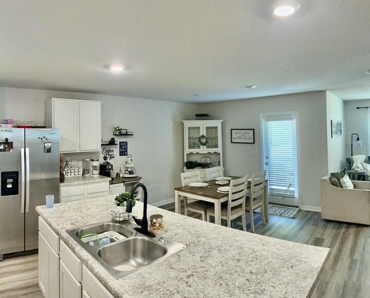 Property Photo:  6746 Cambrian Ridge  FL 32567 