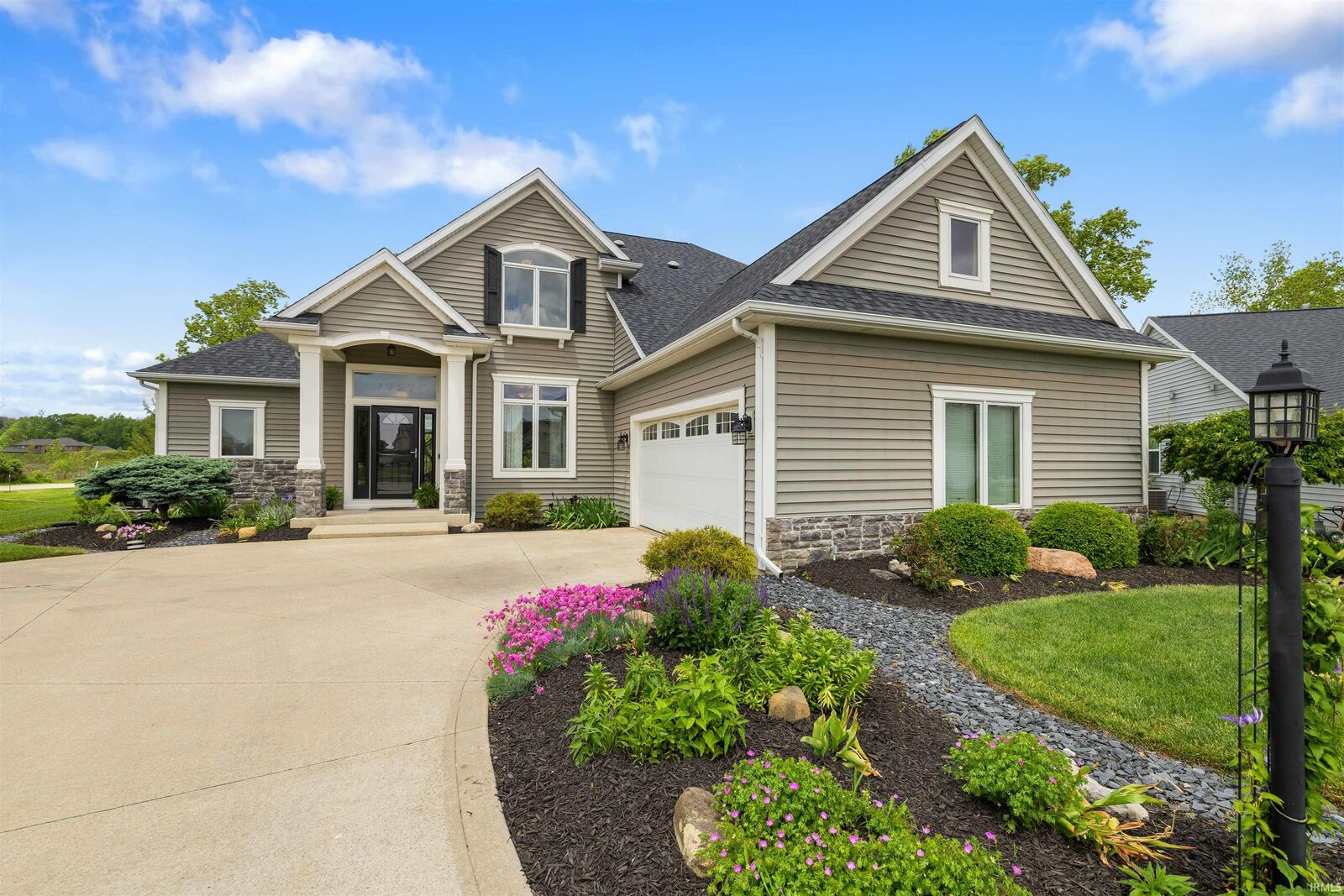 Property Photo:  7727 Boxwood Court  IN 46835-9190 