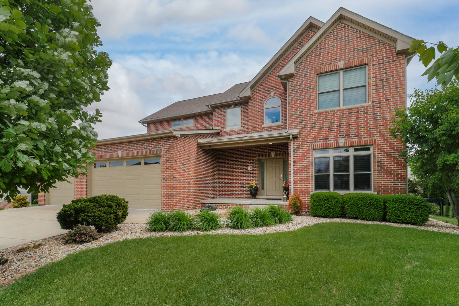 Property Photo:  13 Kilborn Court  IL 61704 