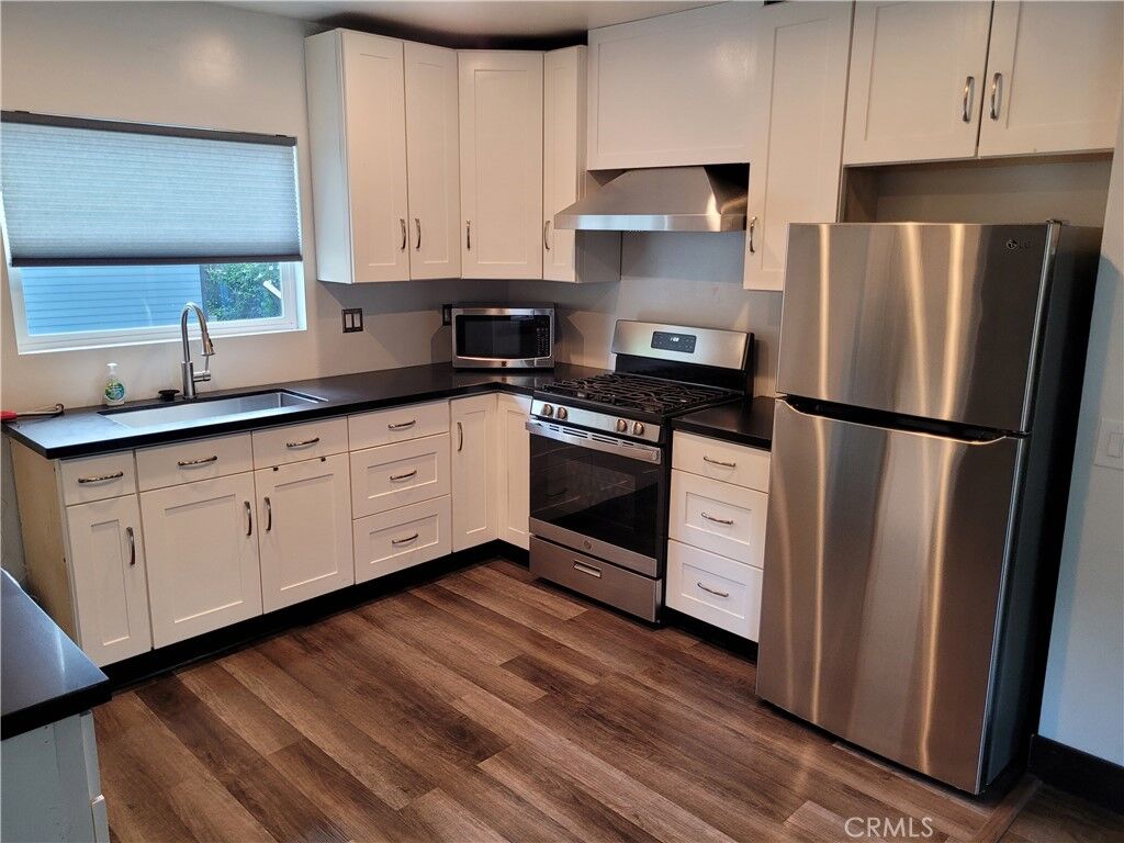 Property Photo:  1780 N Summit  CA 91103 